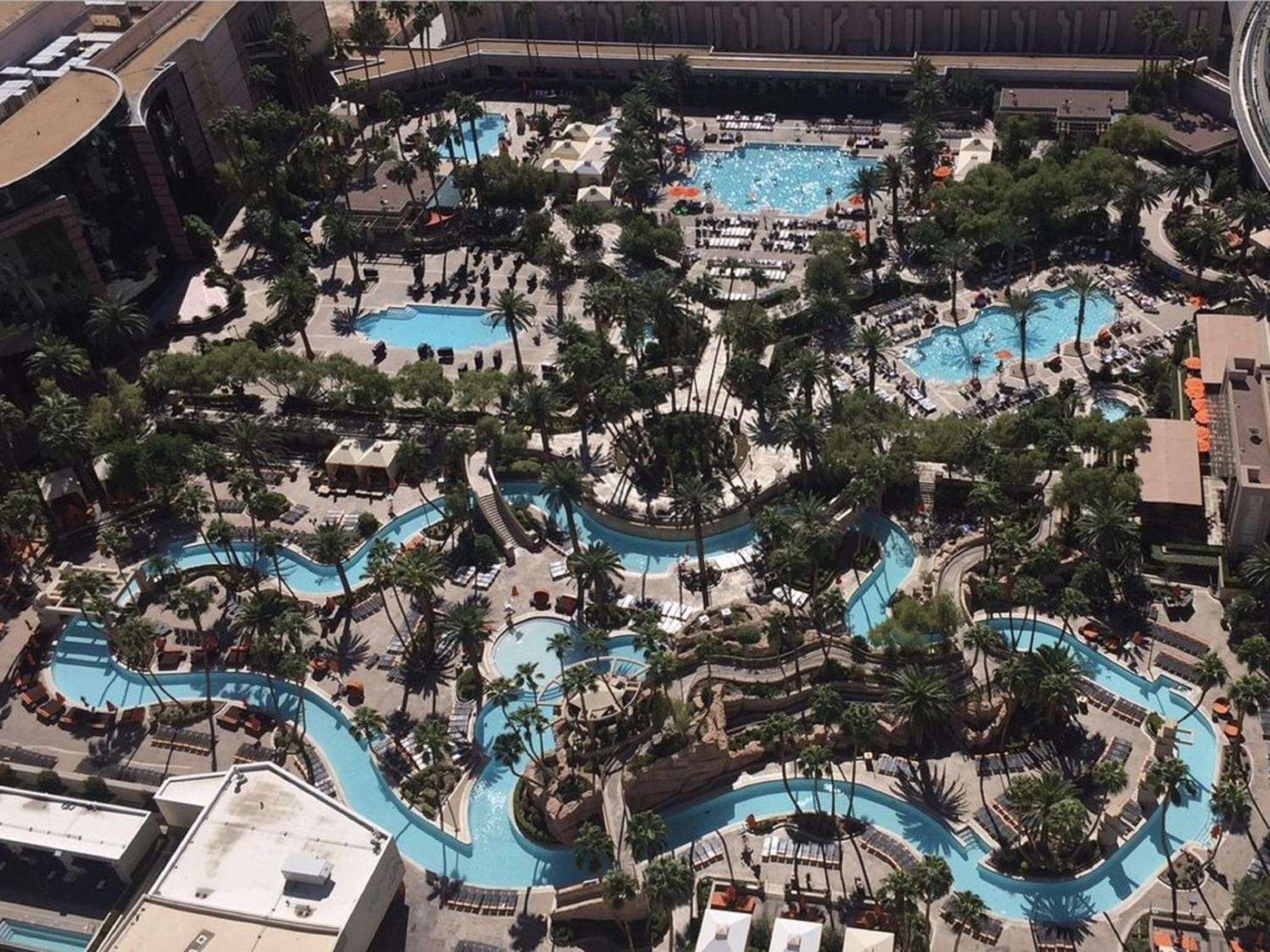 Lucky Gem Penthouse & Luxury Suites At Signature Resort, Balcony Strip View 2605 Лас-Вегас Экстерьер фото